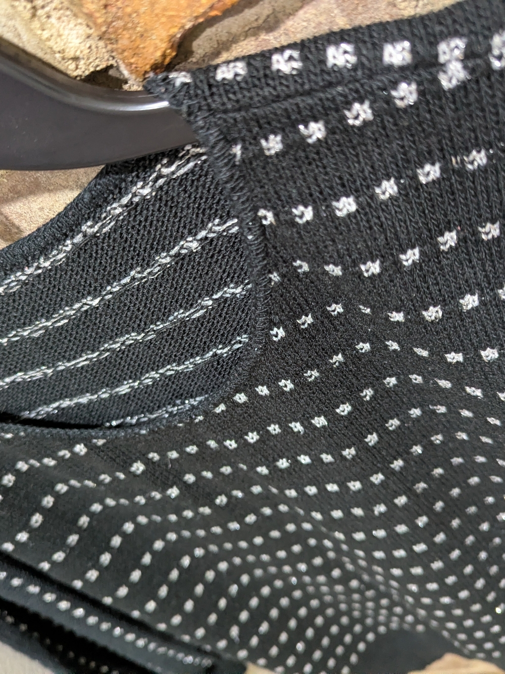 Vintage Union Made Black & Silver Sweater - Picture 3 of 10